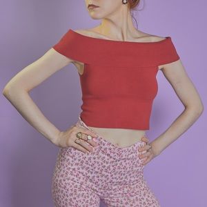 red off-the shoulder express crop top
